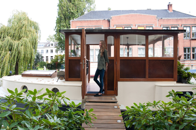 Binnenkijken op een Amsterdamse woonboot