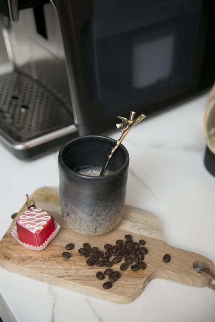 Marieke verrassen met een koffiehoekje in de keuken