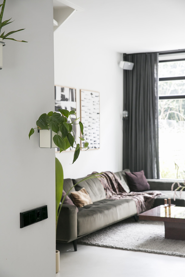 City chic wonen in het huis van interieurdesigner Linn