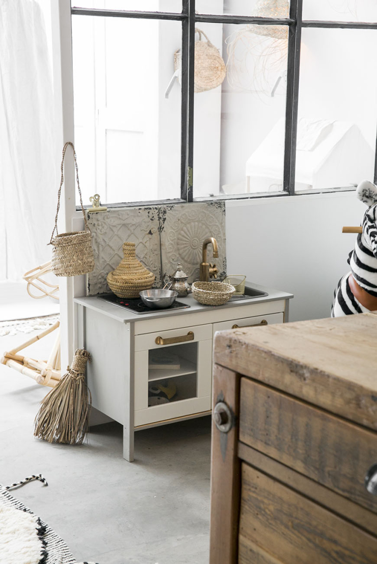 Het beach look huis van blogger Sanne van &Stijl