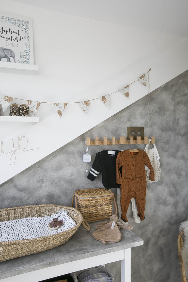 Babykamer tour in de babykamer vol dieren van Adriana